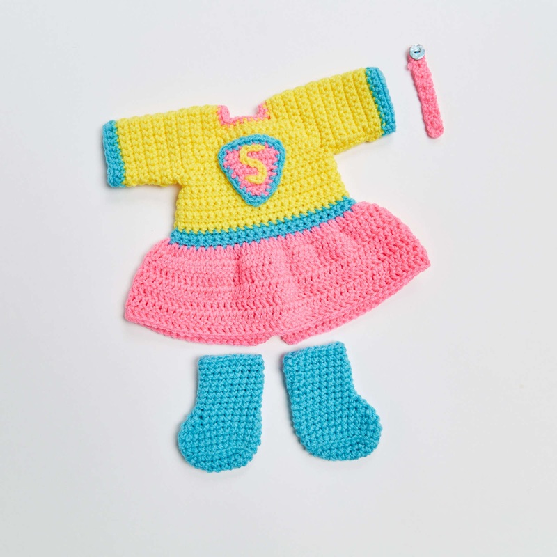 Red Heart Crochet Boy & Girl Super Heroes