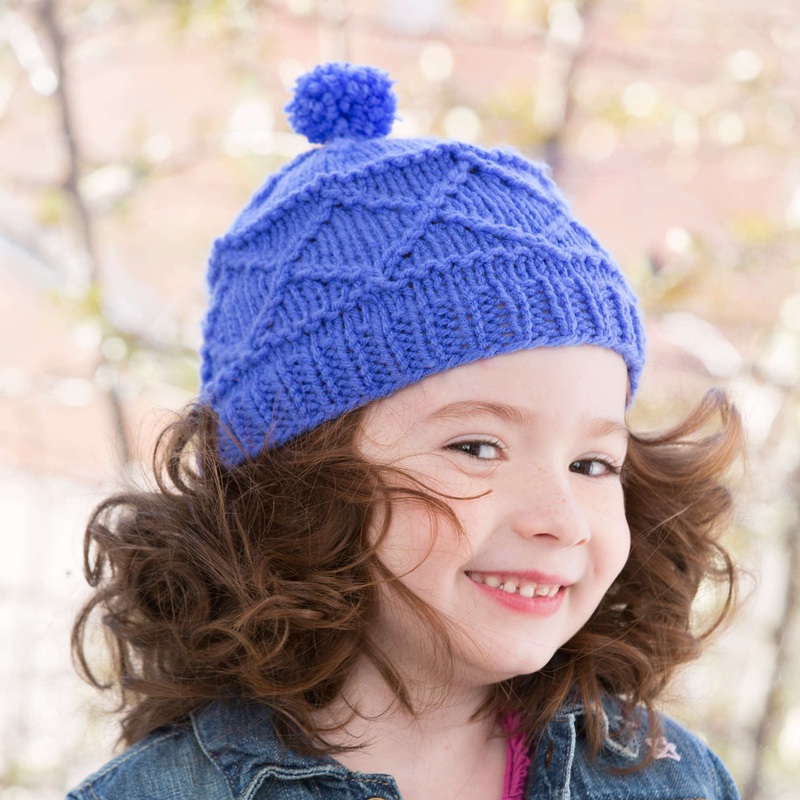 Red Heart Knit Carousel Hat|Large|Small