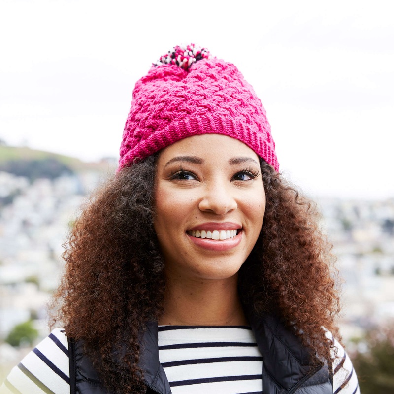 Red Heart Curvaceously Chic Hat