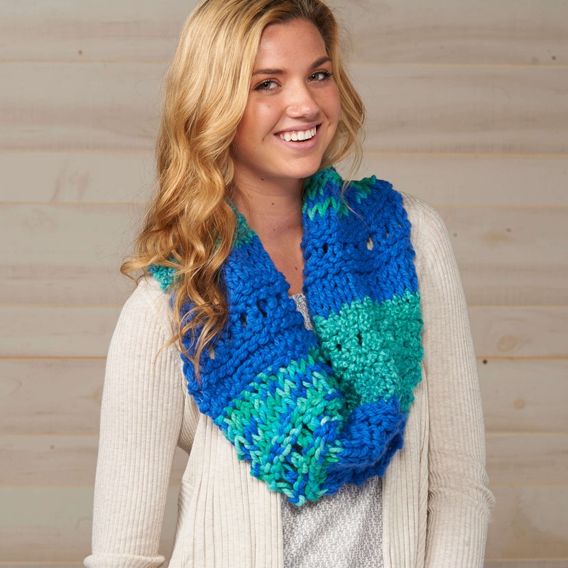 Red Heart Knit Mix It Up Cowl|Single Size