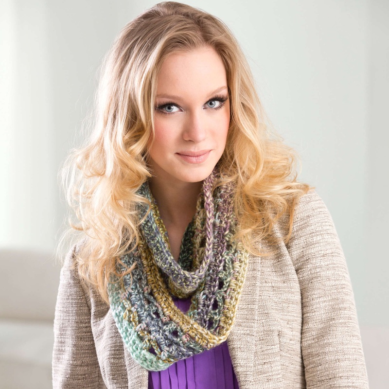 Red Heart Crochet Sofia Cowl|Single Size