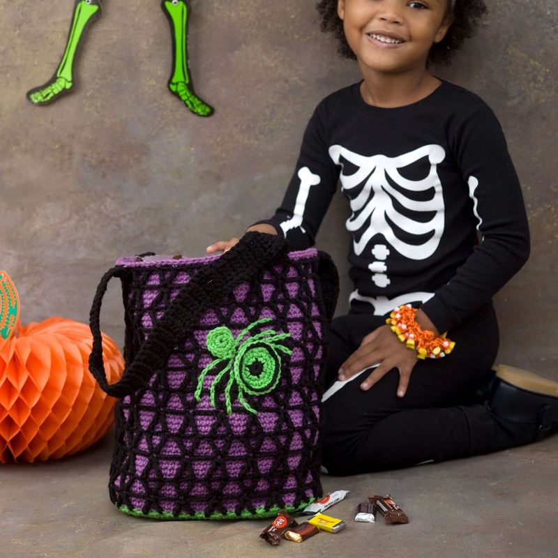 Red Heart Crochet Spider Webby Bag