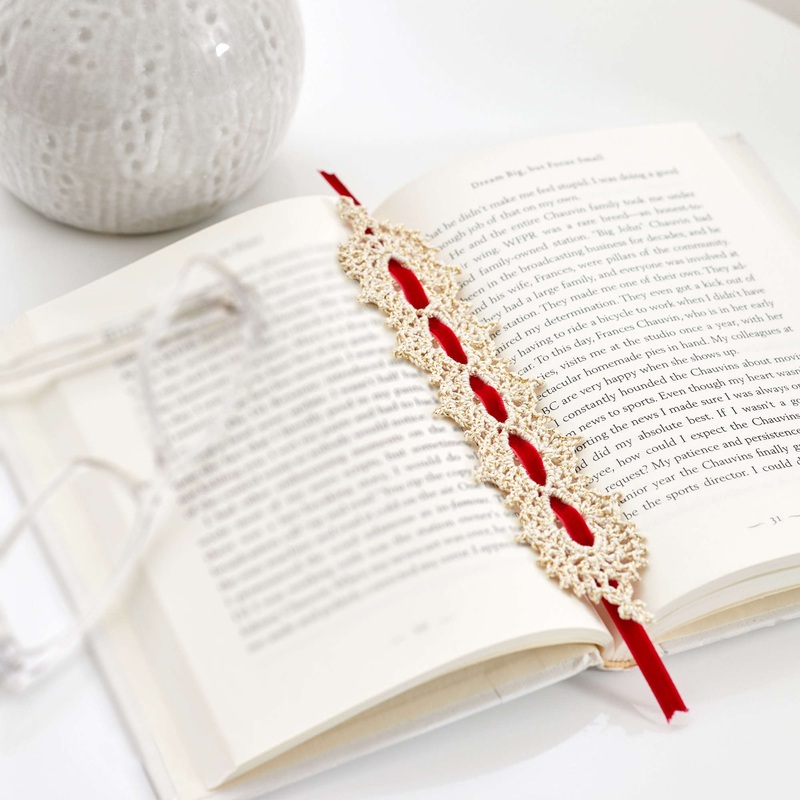 Aunt Lydia’s Crochet Golden Bookmark