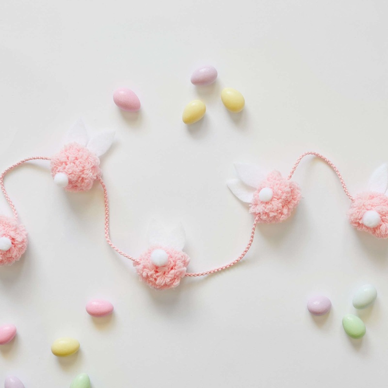 Red Heart Bottoms-Up! Garland|Single Size