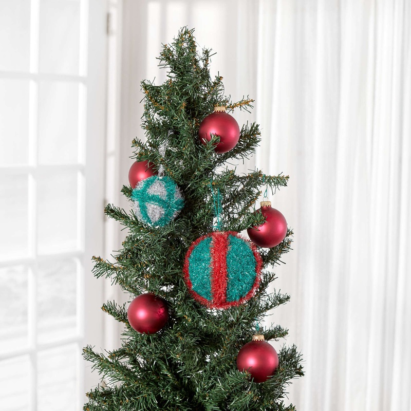 Red Heart Crafty Ornaments|Single Size