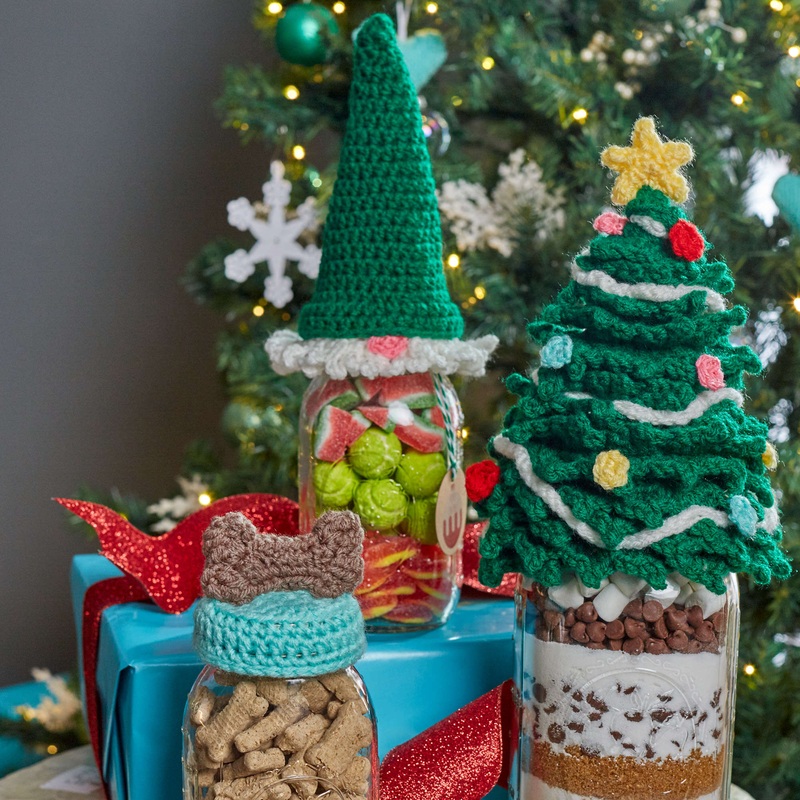 Red Heart Crochet Christmas Tree Jar Topper