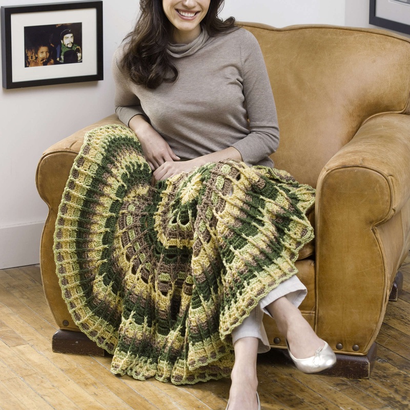 Red Heart Crochet Circle Lapghan