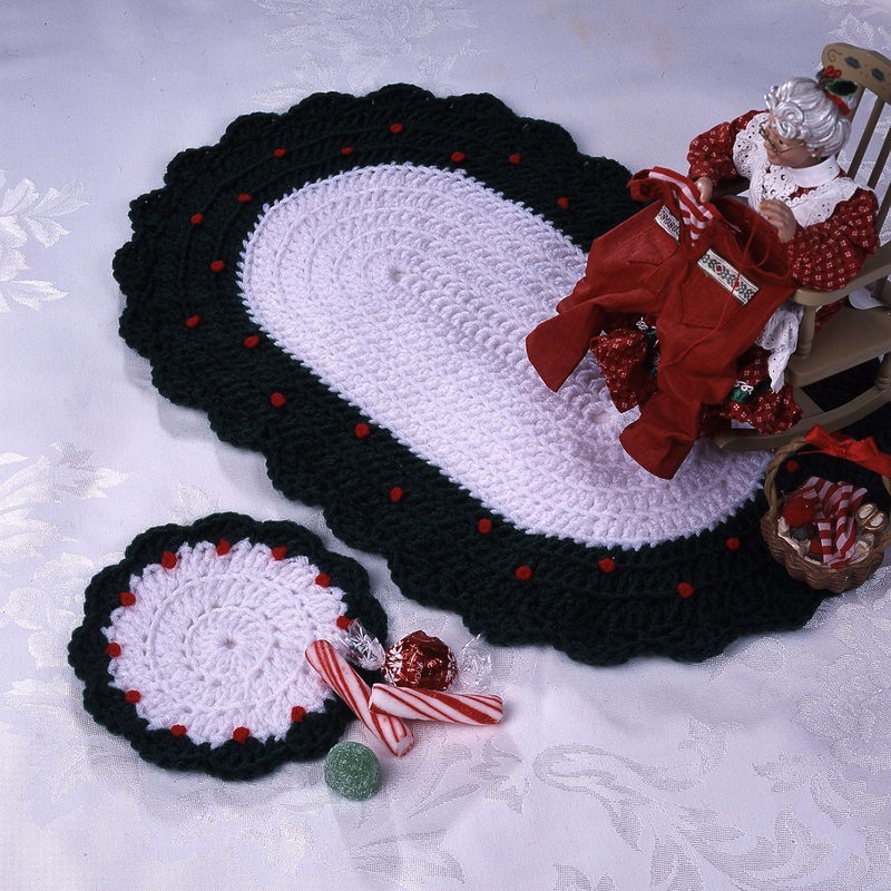 Red Heart Crochet Country Christmas
