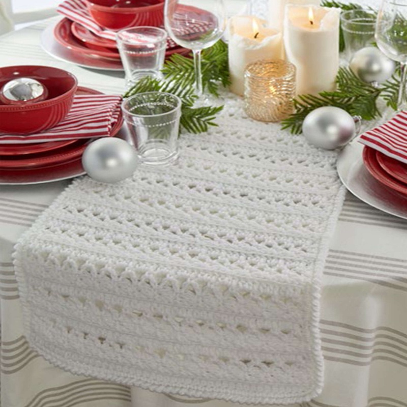 Red Heart Crochet Festive Sparkly Table Runner