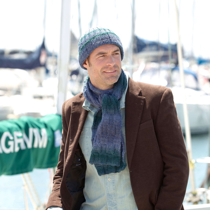 Red Heart Knit Hat & Scarf for I’Homme