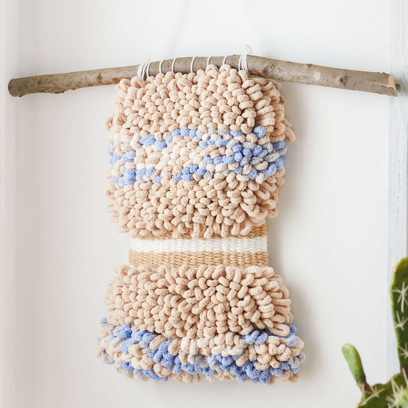 Red Heart Craft Loopy Woven Wall Hanging