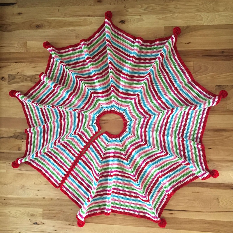 Red Heart Crochet Pompom Trimmed Tree Skirt
