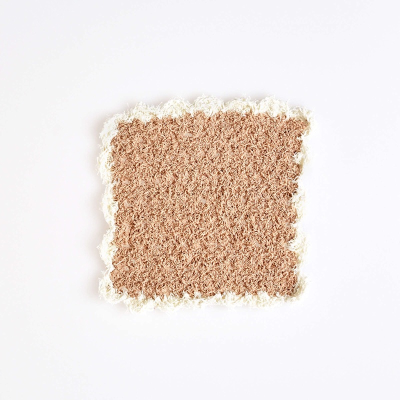 Red Heart Crochet Scalloped Edge Washcloth