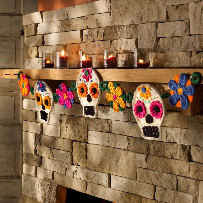 Red Heart Sugar Skull Garland|Single Size