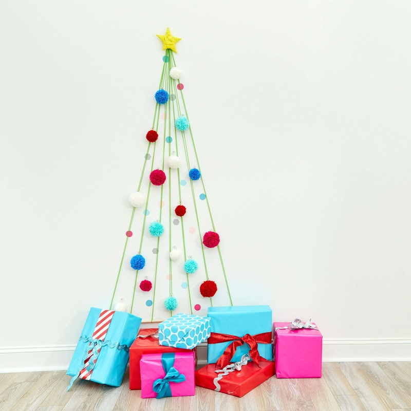 Red Heart Craft Yarn Pom Pom Wall Tree