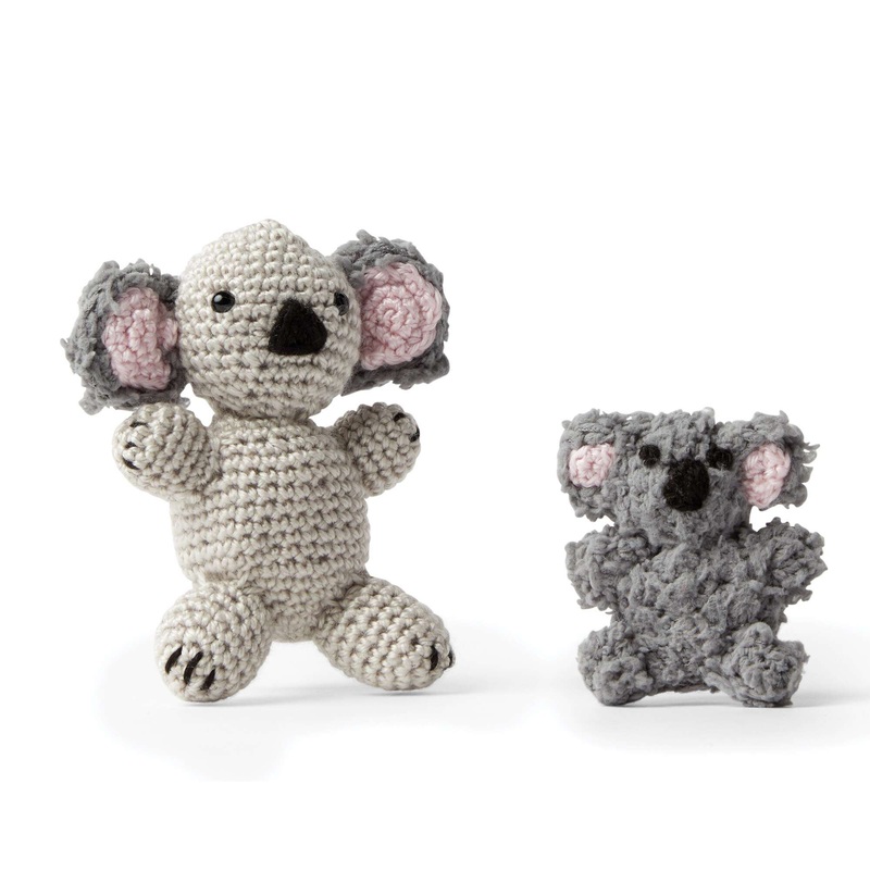 Red Heart Crochet Amigurumi Textures Mother and Baby Koala Bears
