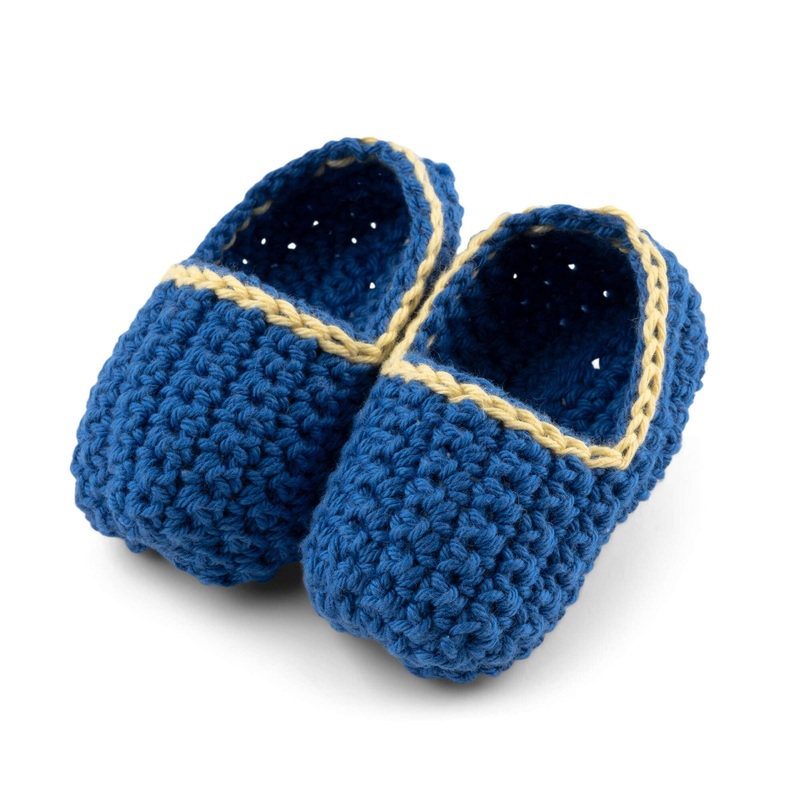 Aunt Crochet Lydia’s Flat Booties With Stitch Trim