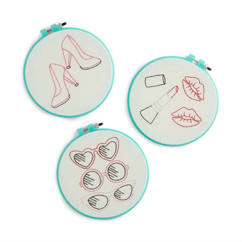 Anchor Embroidery Essentials Hoop