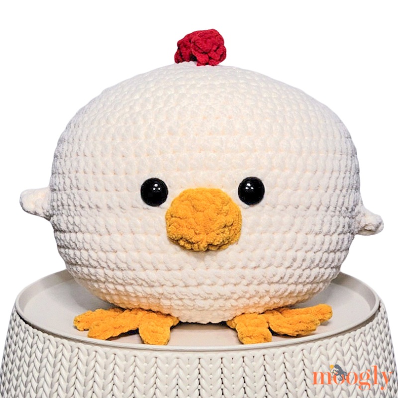 Bernat Chicken Crochet Squish|Single Size
