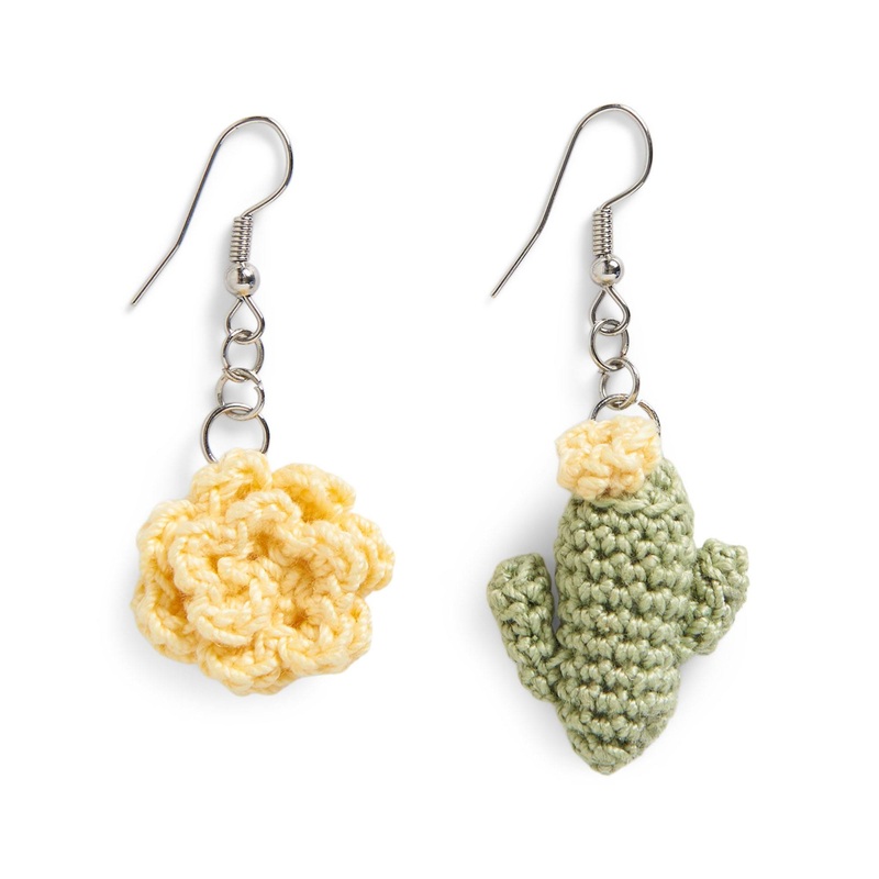 Aunt Lydias Crochet Cactus Rose Earrings